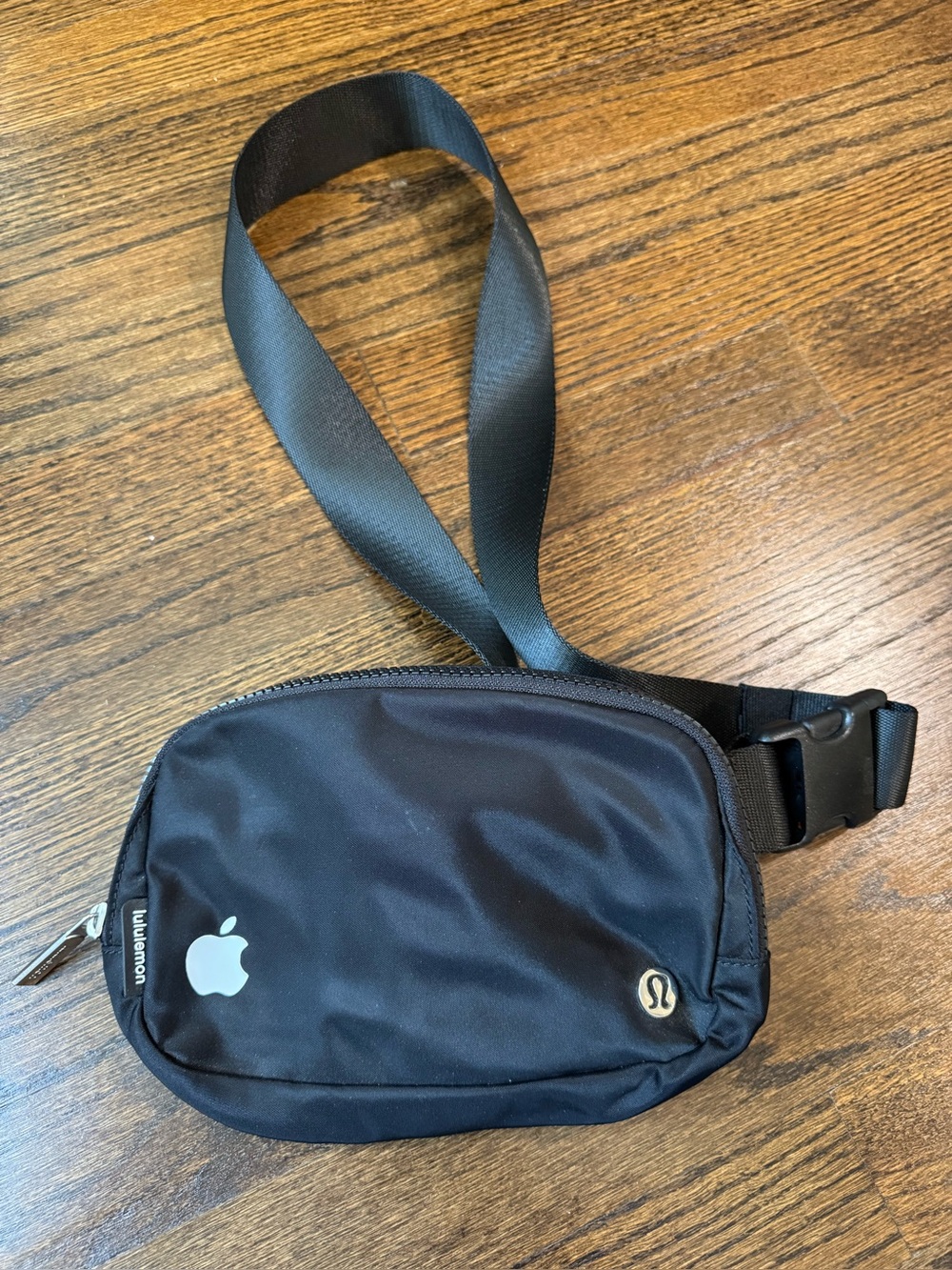 lululemon athletica Black Waist Pack — Compact Everyday Bag